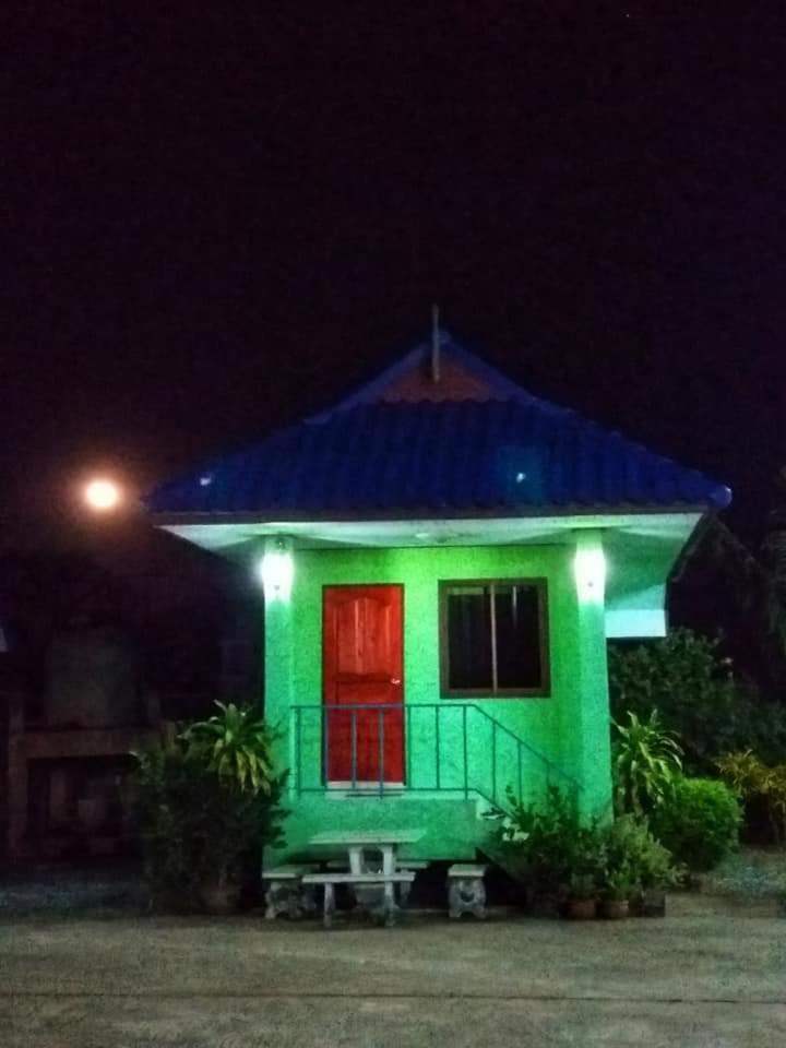 Appartement Panna Kalong à Chiang Khong Extérieur photo